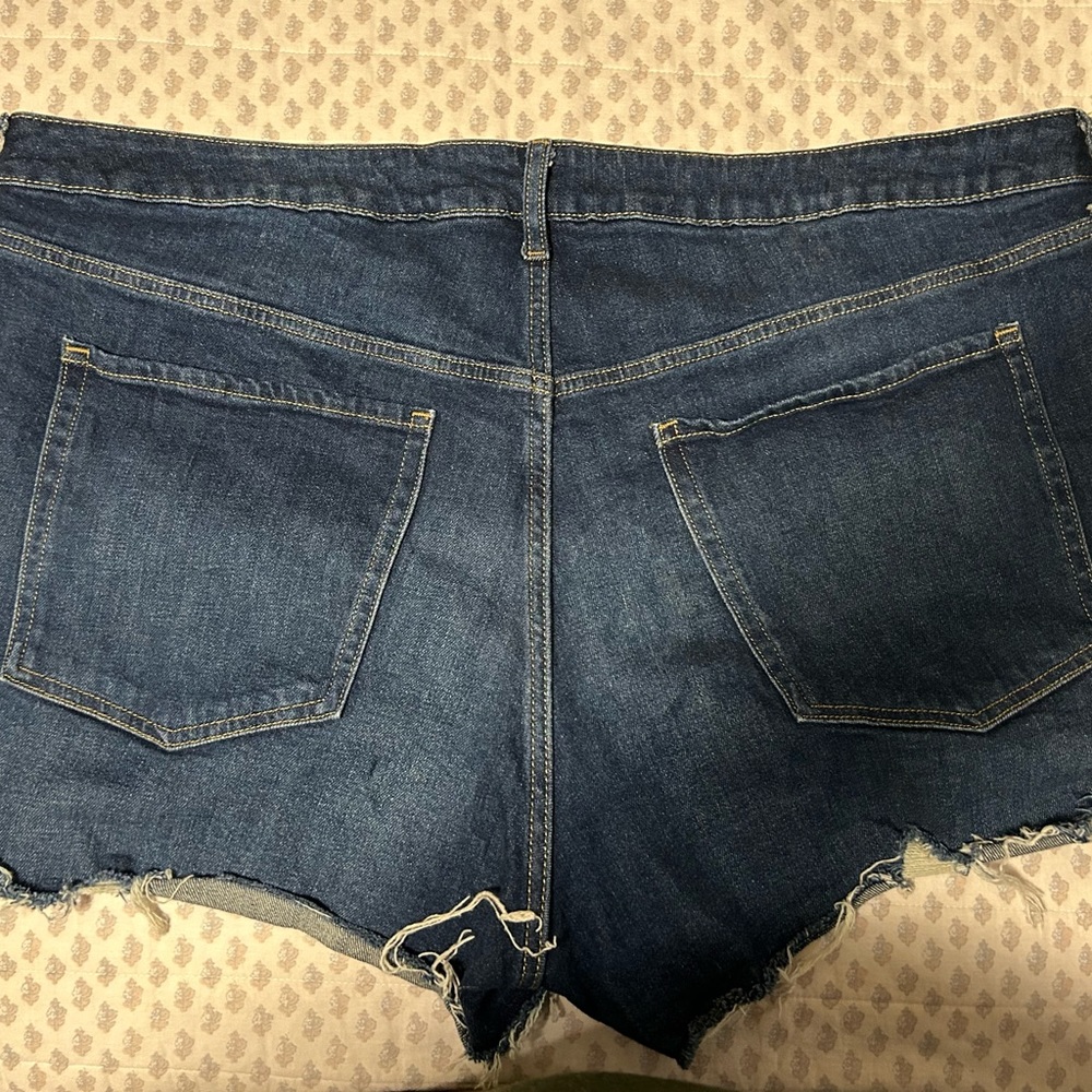 OLD NAVY JEAN SHORTS